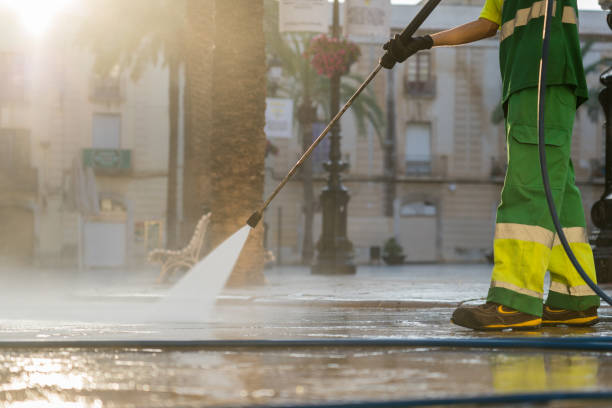 Best Gas Station Cleaning  in Garrison, TX